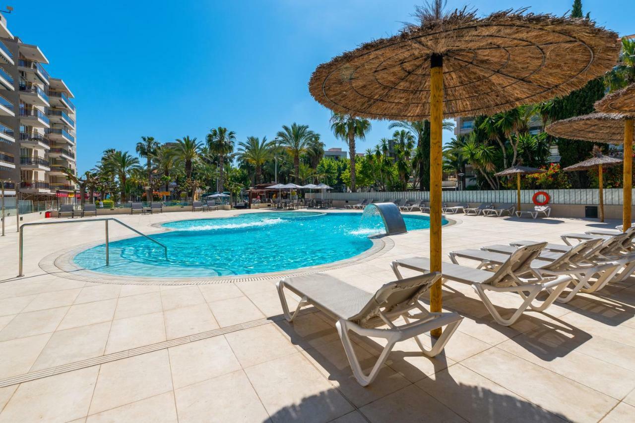Rentalmar Navarra Family Suites Салоу Экстерьер фото