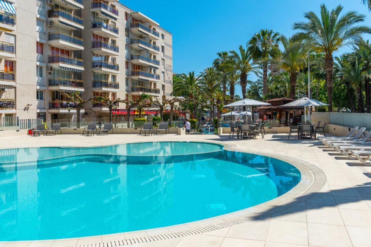Rentalmar Navarra Family Suites Салоу Экстерьер фото